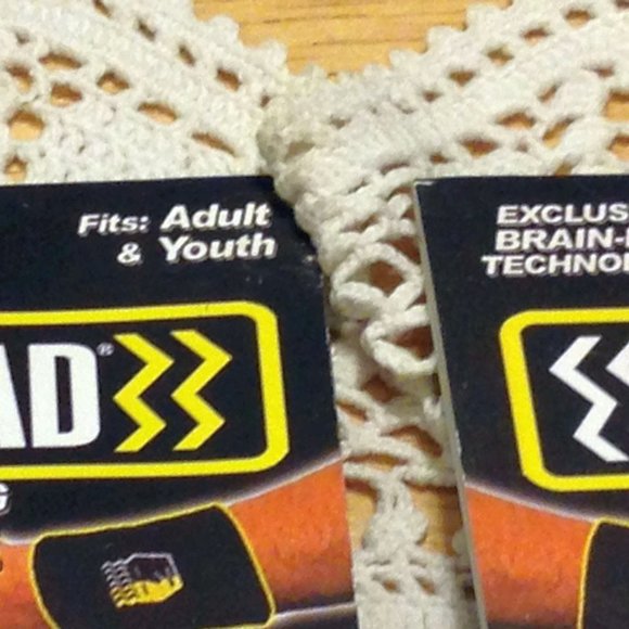 Two new Brain Pad unisex shock absorbing wristbands - Picture 4 of 6